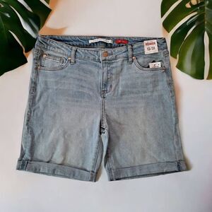 Celebrity Pink Mid-Rise Denim Bermuda Shorts Blue 13 (Juniors)